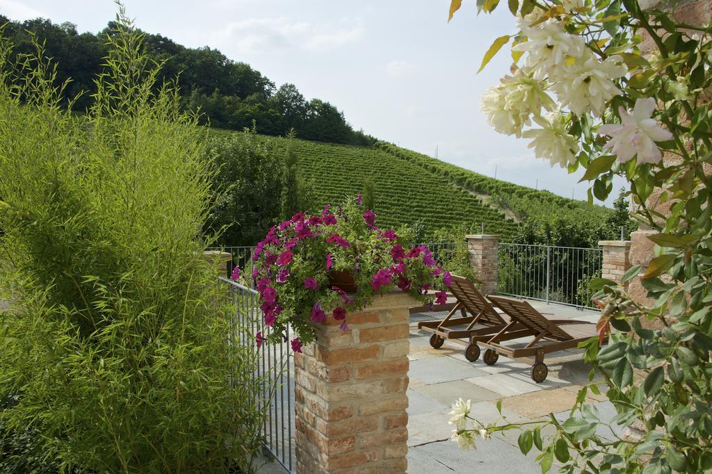 Agriturismo Tre Stelle บาร์บาเรสโก ภายนอก รูปภาพ