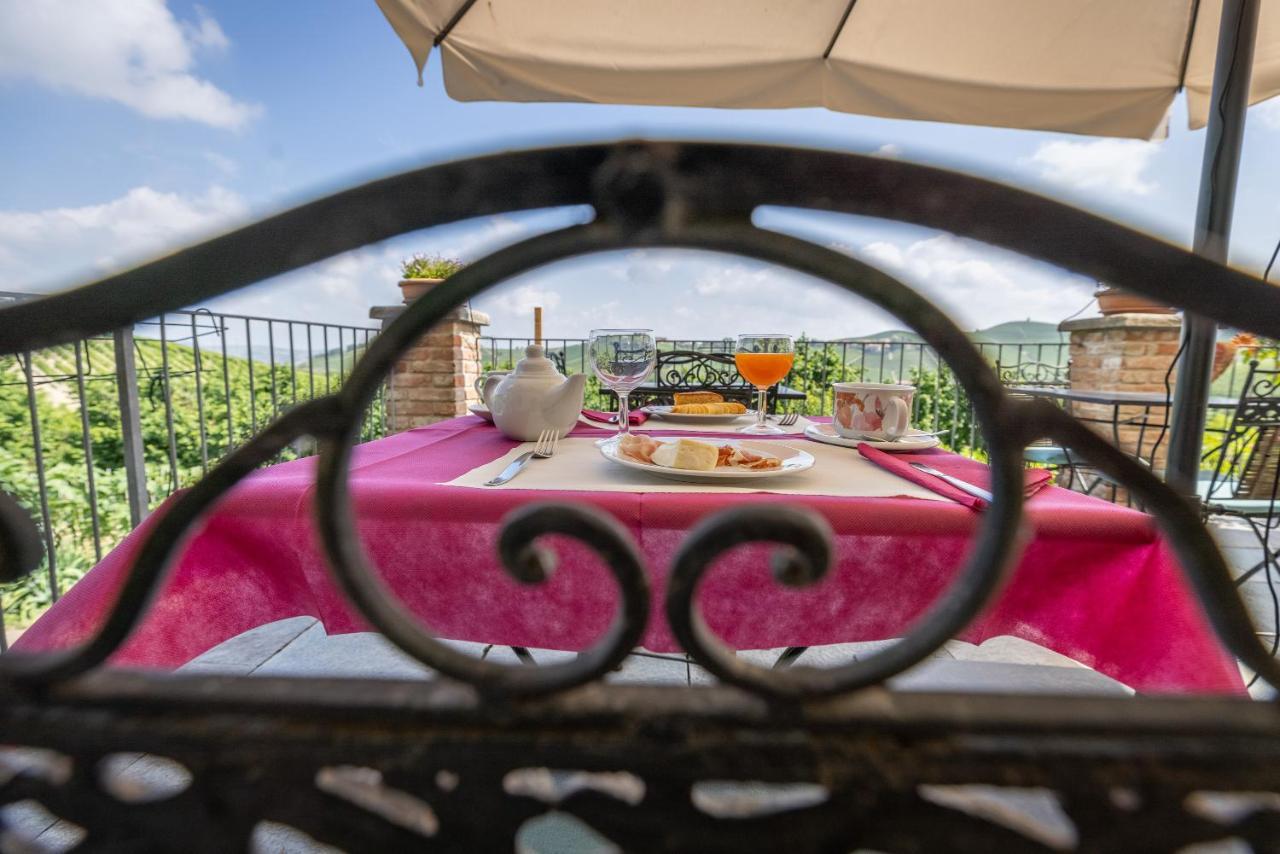 Agriturismo Tre Stelle บาร์บาเรสโก ภายนอก รูปภาพ