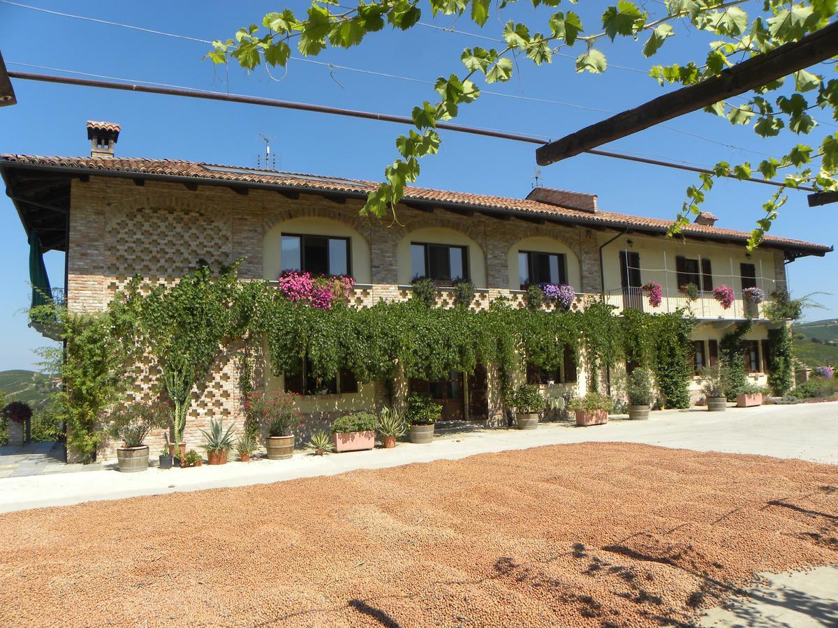Agriturismo Tre Stelle บาร์บาเรสโก ภายนอก รูปภาพ