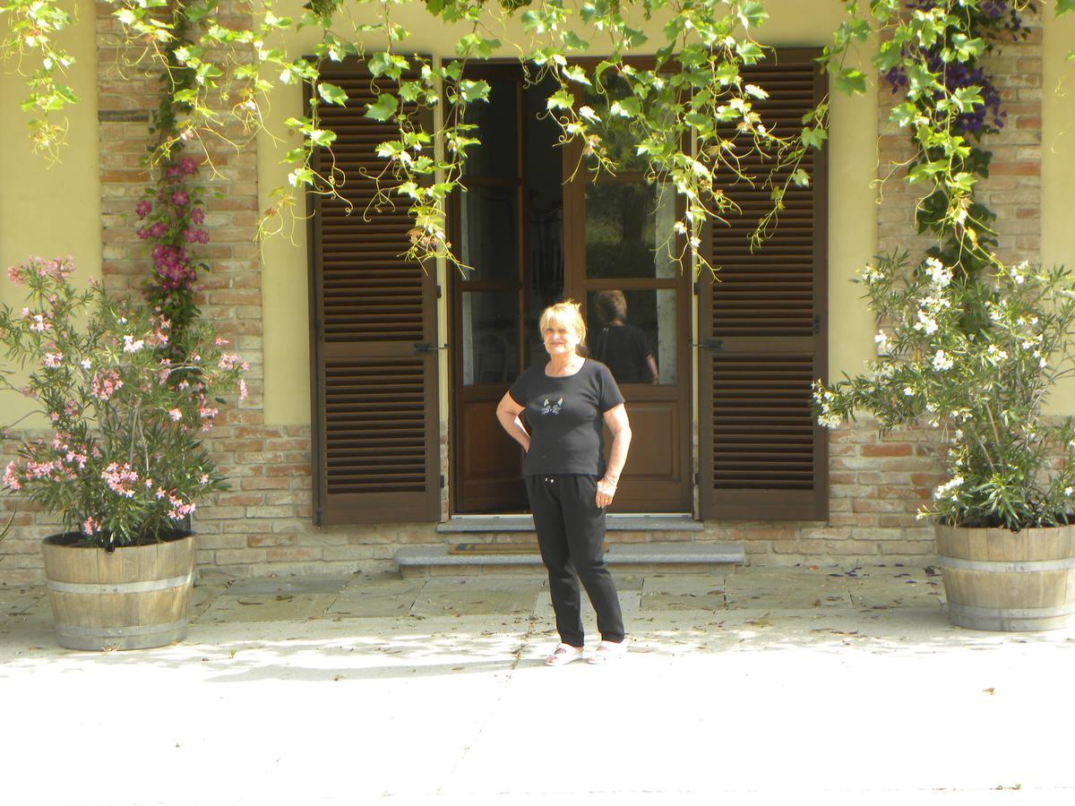 Agriturismo Tre Stelle บาร์บาเรสโก ภายนอก รูปภาพ
